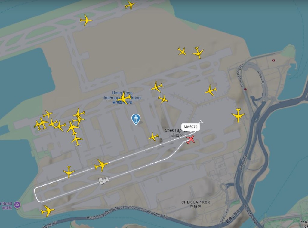 編號MH079的馬航客機輪胎爆裂。flightradar24網頁截圖