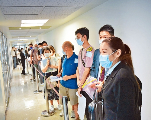 ■青衣薈藍昨次輪推109伙,昨日沽出33伙。