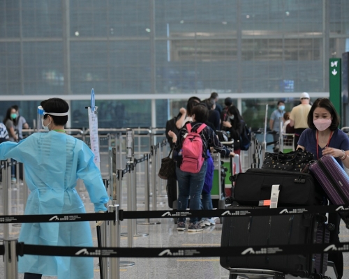 受新冠疫情及各地旅遊限制影響,今年頭9個月訪港旅客大跌逾九成八。資料圖片