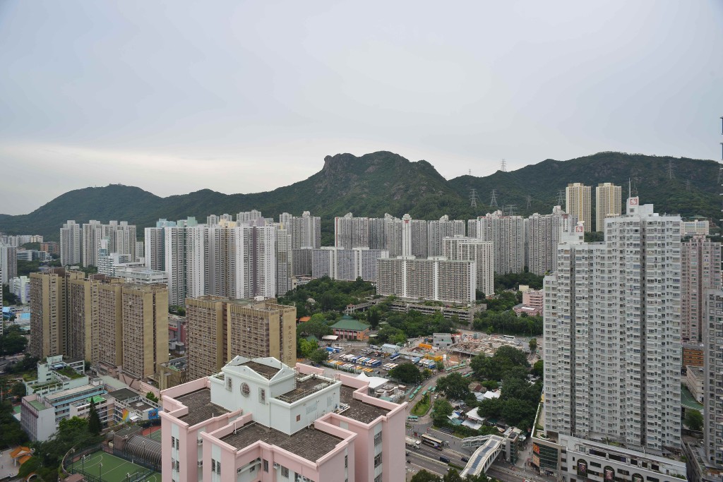 鳳德邨:迷你戶受捧屢創新高價