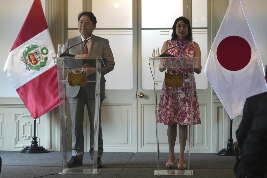 日本与秘鲁建交150周年，日本外相林芳正今年5月曾到访秘鲁。 美联社