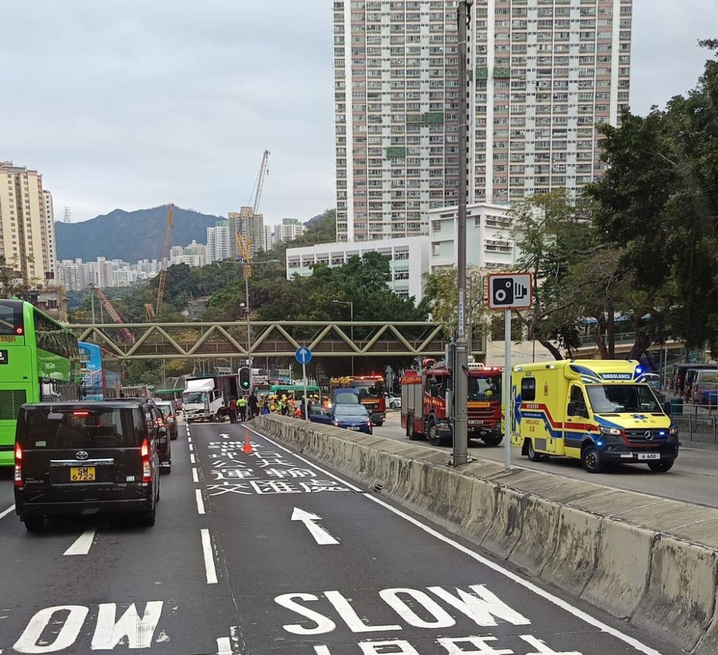 fb香港突发事故报料区图片