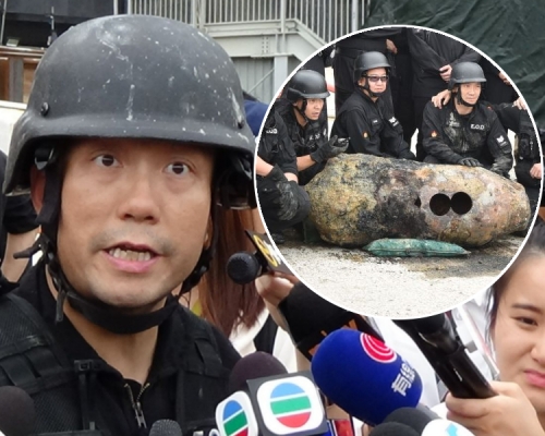 黎遨遊(右)指炸彈頭下尾上三分二彈身埋於泥土。