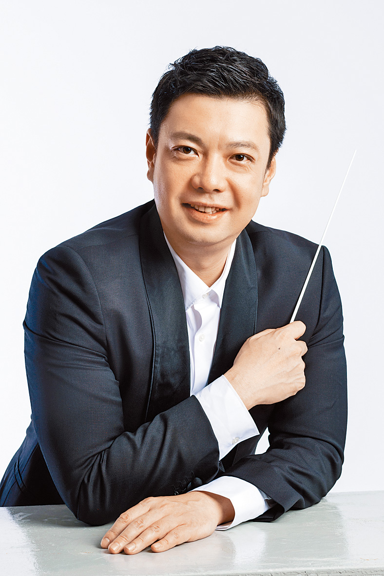 香港中樂團客席常任指揮孫鵬將指揮「觀．象」及「樂遊神州」兩場音樂會