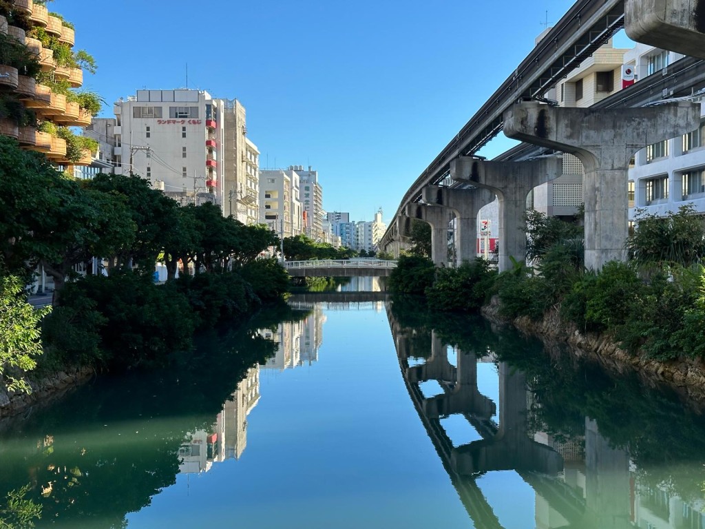 日本沖繩為港人自駕遊熱點。網上圖片