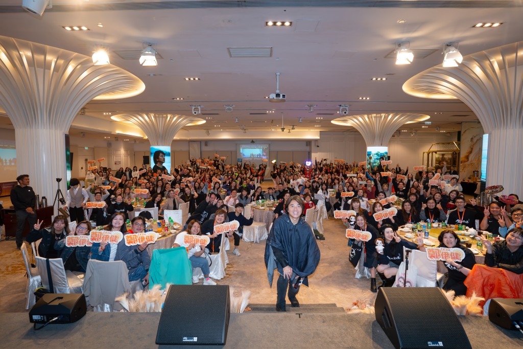 鄭伊健早前在香港舉行歌迷會33周年活動。 鄭伊健早前在香港舉行歌迷會33周年活動。