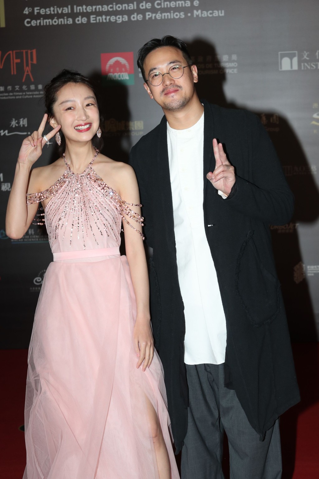 曾國祥讚周冬雨是他心目中的影后。