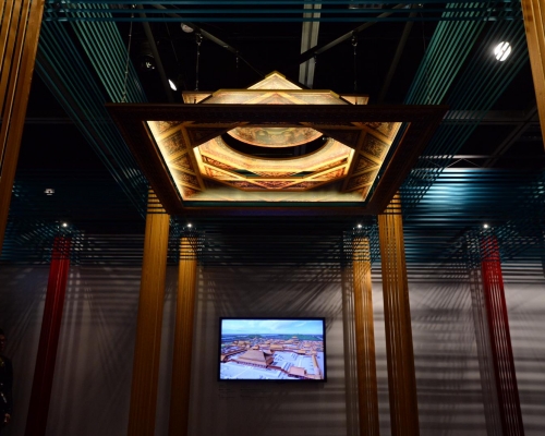 展覽重點介紹紫禁城內規格最高的建築——太和殿。