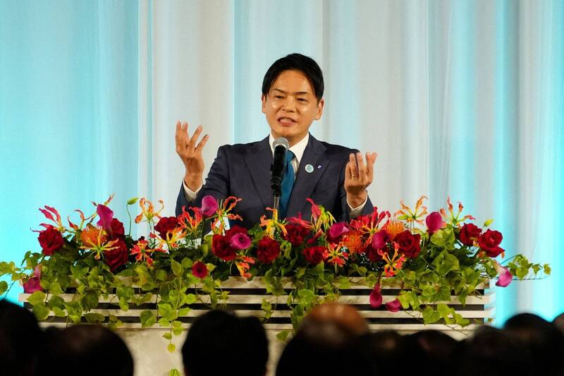 橫濱市長涉職場欺凌下台。路透社