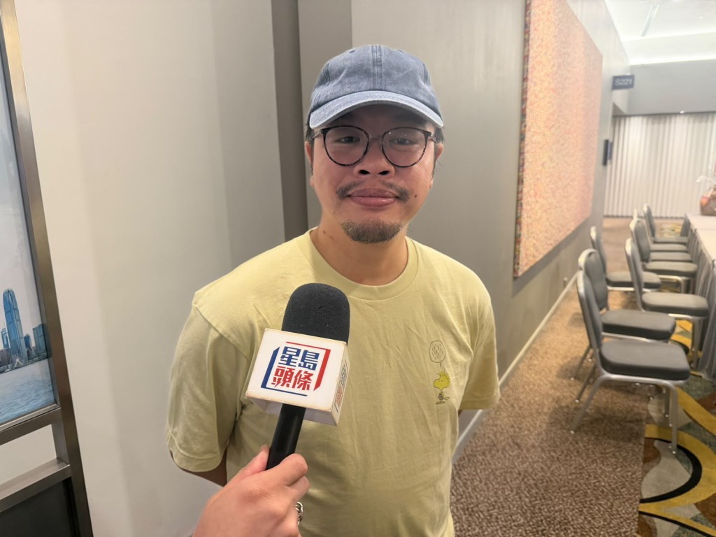 何爵天認為,電影業界應將目光投向Gen Z世代,投資商需有眼光大膽起用新晉導演,迎合年輕人市場。 何爵天認為,電影業界應將目光投向Gen Z世代,投資商需有眼光大膽起用新晉導演,迎合年輕人市場。