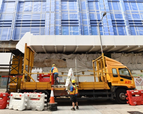 廣華醫院重建工程地盤由24日起先後有5人染疫。