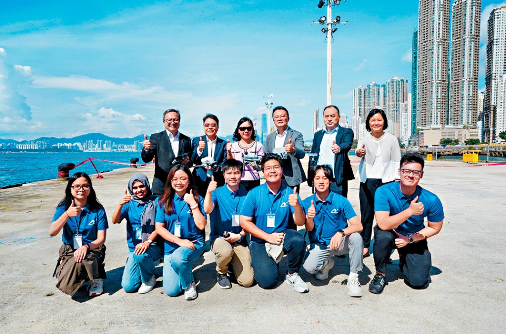 陳美寶去年親身視察無人機「衛星導航干擾預警機系統」示範，印象深刻。