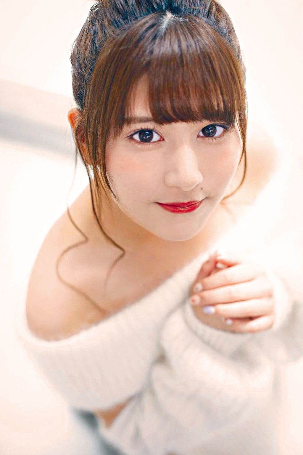 =LOVE快將離隊的成員佐竹音乃，被爆參加交友俱樂部搵「契爺」，疑涉賣淫。