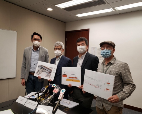香港鐵路運輸專業人員協會副主席張年生(左三)。