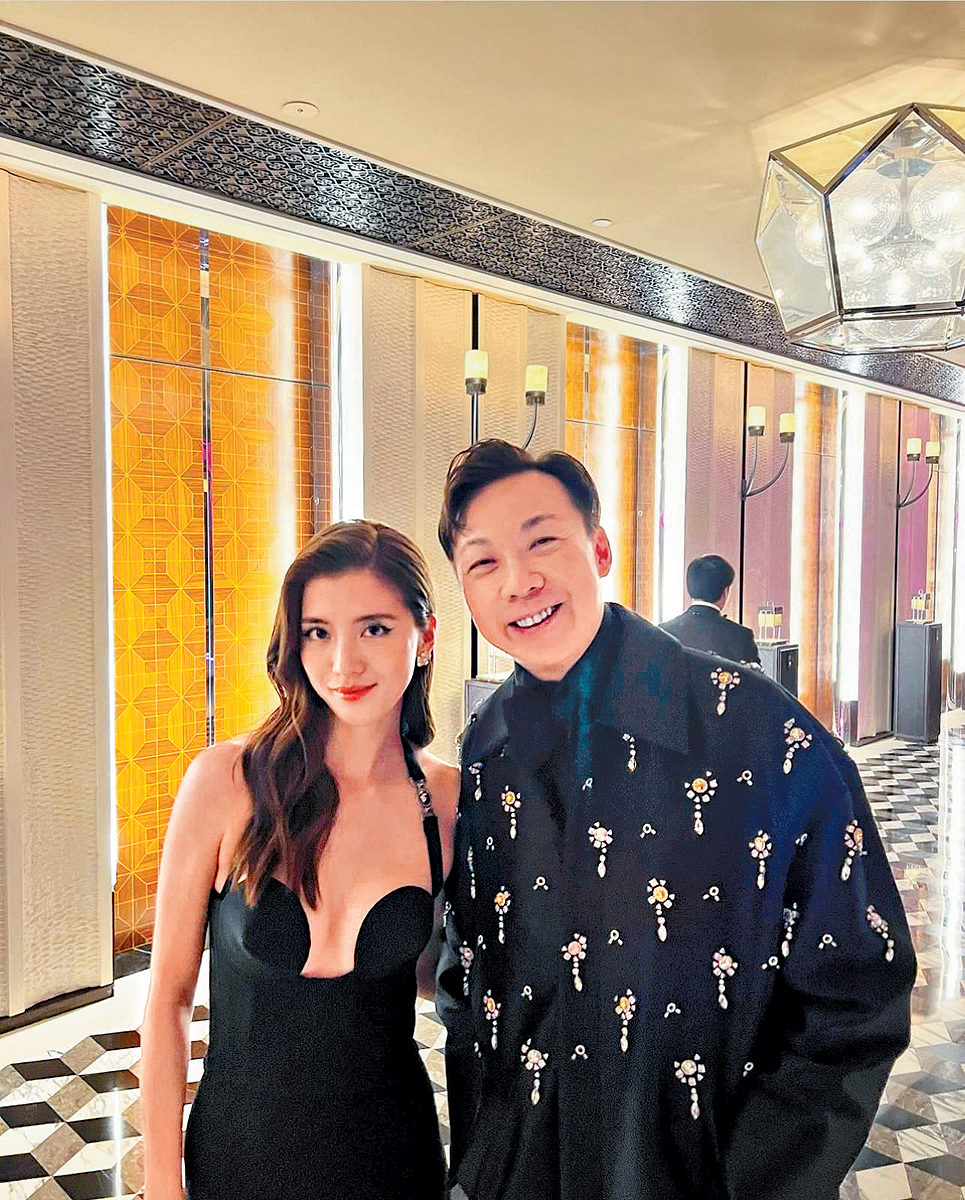 鄭紹康再次恭賀吳千語結婚。