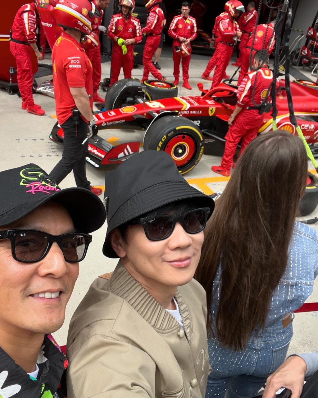 吴彦祖早前与林俊杰欣赏F1上海站。