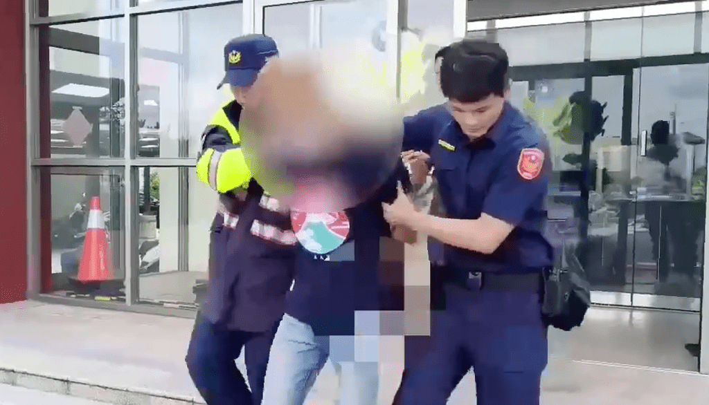 台家暴男埋伏斬人奪妻子及小姨2命。 中時 台家暴男埋伏斬人奪妻子及小姨2命。 中時