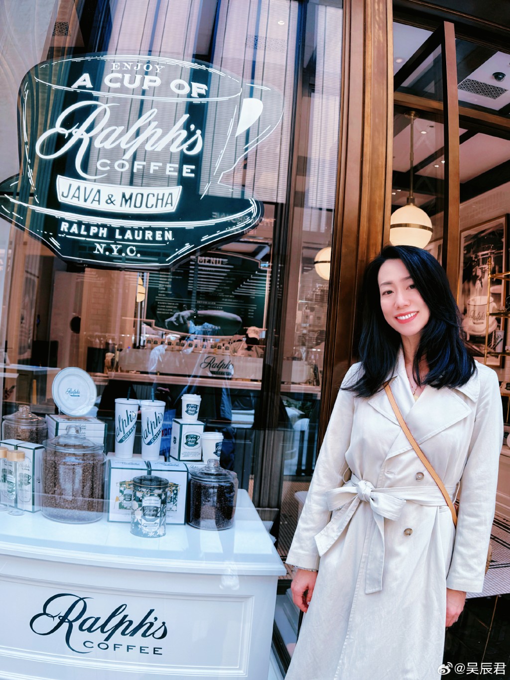 吳辰君婚後生活美滿。 吳辰君婚後生活美滿。