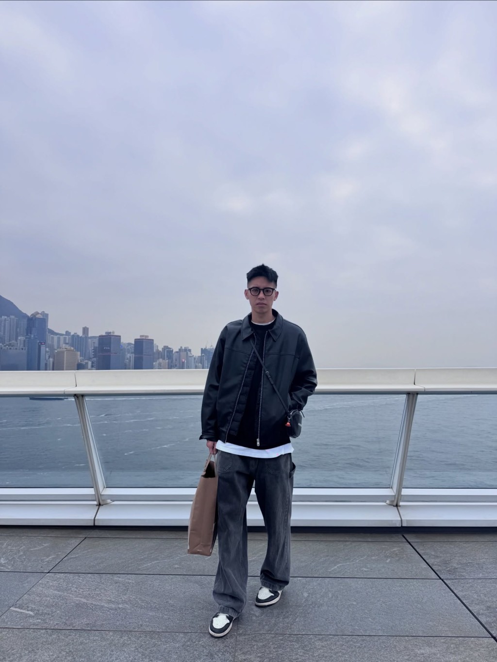 劉梓堅現年36歲，是甲組足球員兼地產經紀。