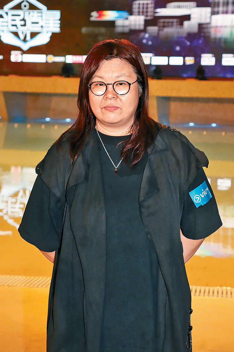 花姐指姜濤正準備出新歌，8月尾又要到澳門演出韓國Show。
