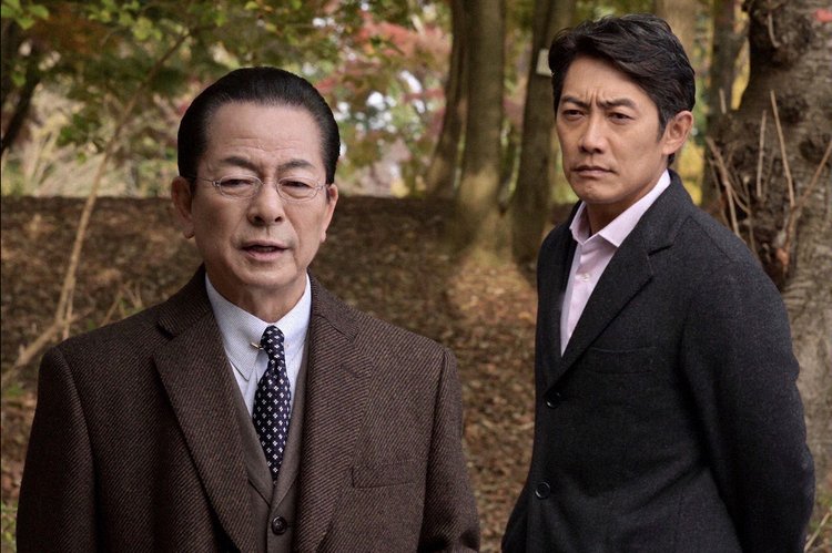 反町隆史(右)退出劇集《相棒》,仍未知由誰接演。