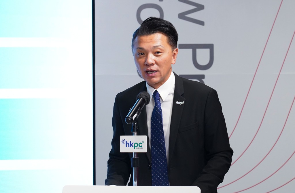 紡織及製衣界議員陳祖恆強調，香港九成以上是中小企，協助他們升級轉型至關重要。資料圖片