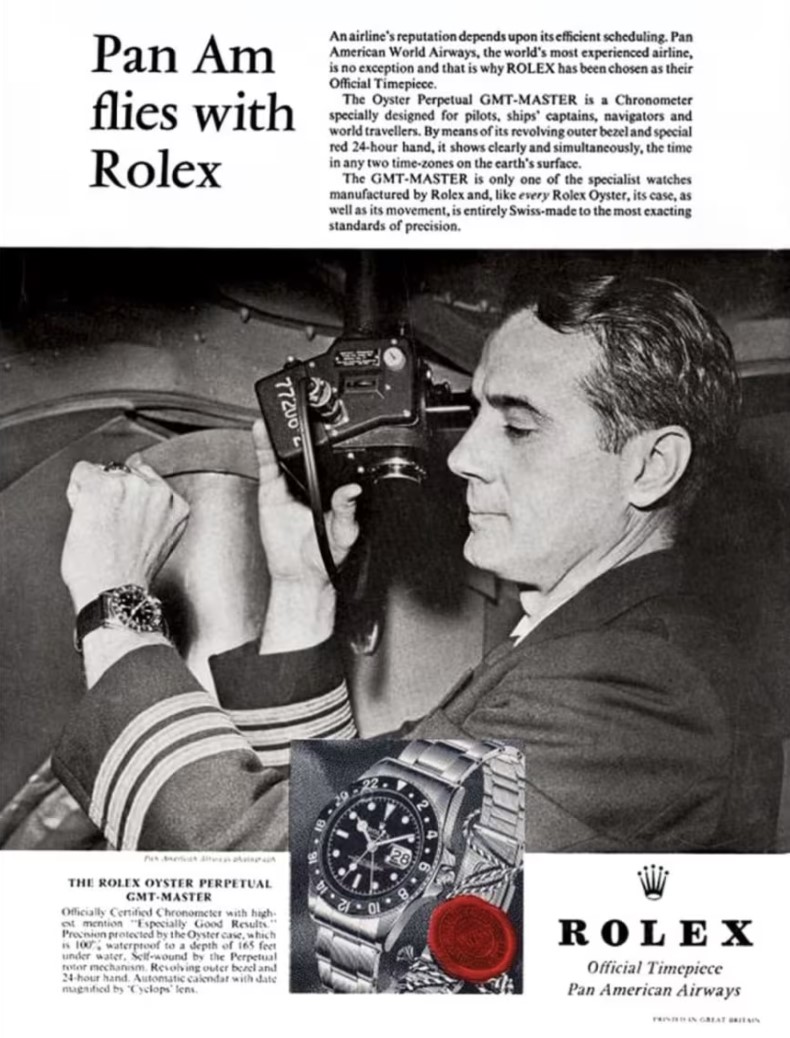 GMT-Master於1955年面世，是勞力士專為航空飛機師設計，配備專用指針記錄一天中的24小時。（官網）