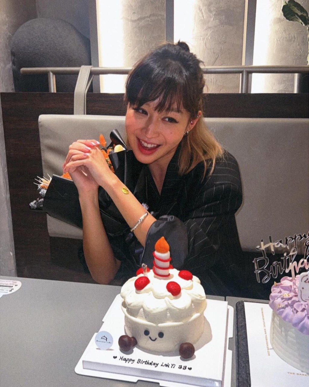 乐宜是DJ女神，上月刚庆祝31岁生日。