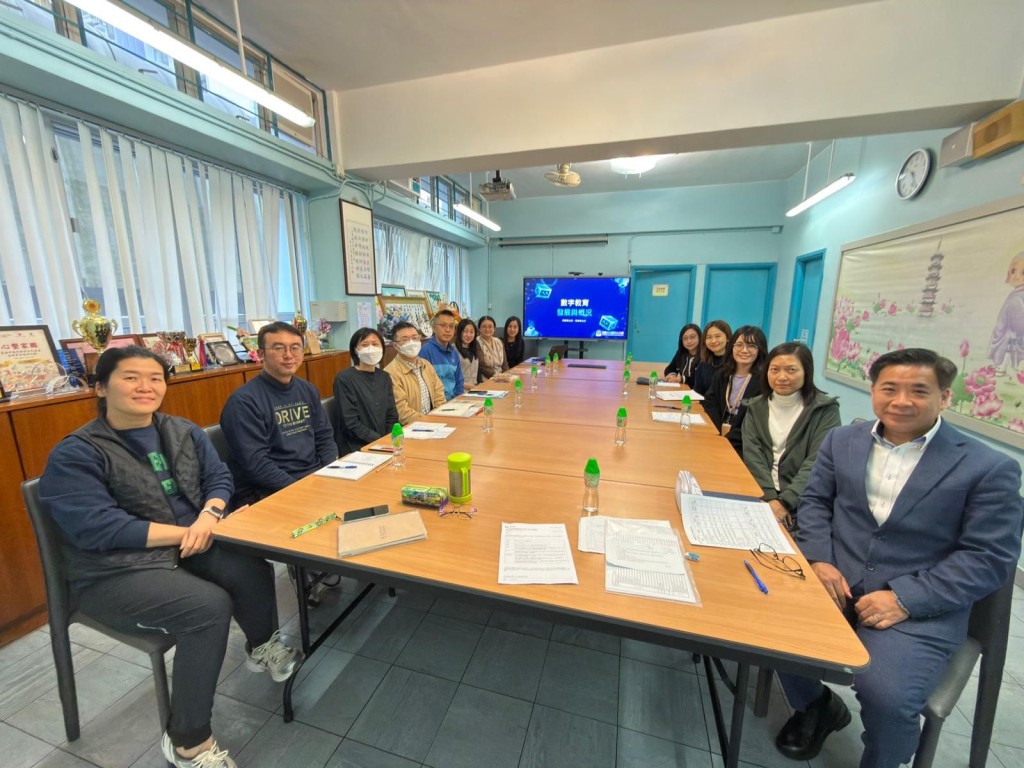 教育局「優化學校發展與問責架構」學習圈計劃，有多位校長、老師參與。（學校提供）