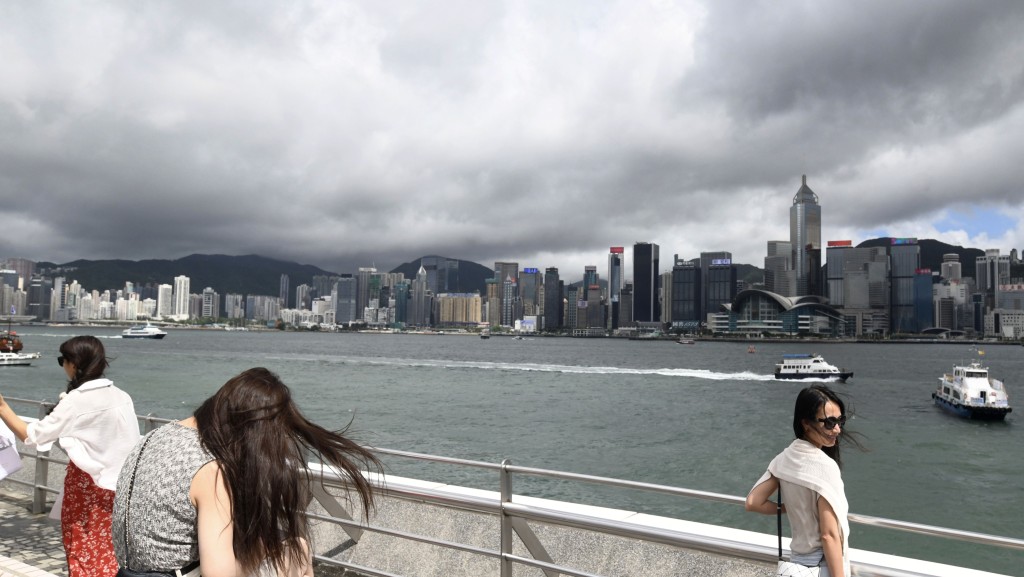 连日落雨几时停？天文台料仍要落6日雨  8.7起终转晴  天气酷热最高33℃