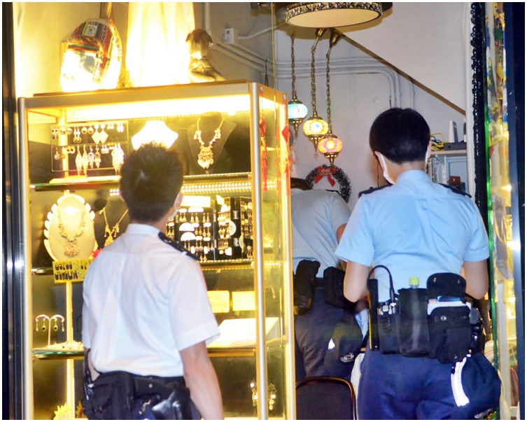 警方到場調查。