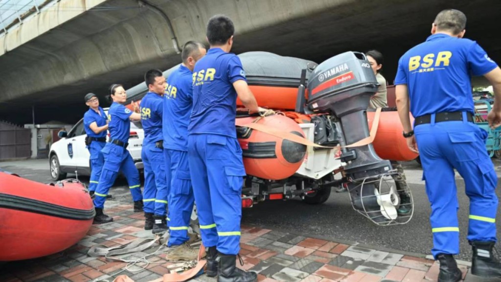 公羊救援隊赴河北涿州緊急支援。