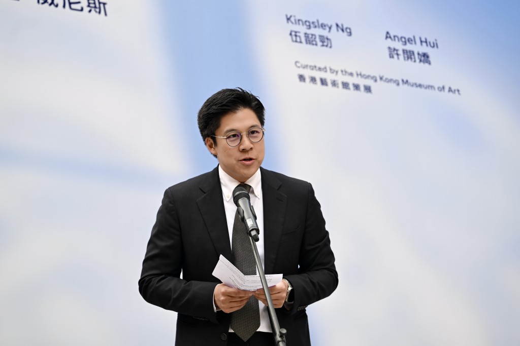 霍啟剛表示，今屆與香港藝術館的協作，有助提升香港藝術的國際曝光。