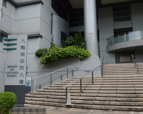 被告今在九龍城裁判法院被判入獄4個月。資料圖片