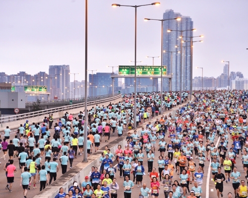 渣打香港馬拉松籌備委員會強烈譴責任何人利用賽事，作宣揚及鼓吹政治訊息平台。資料圖片