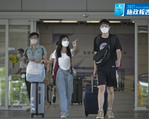 消息指政府研全民健康碼,務求盡快與內地通關。資料圖片