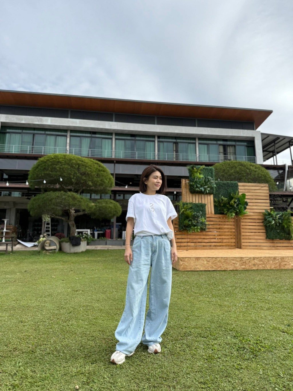 許雲妮指性格內斂的父親,每晚在床上「扮瞓覺」偷聽她練歌。 許雲妮指性格內斂的父親,每晚在床上「扮瞓覺」偷聽她練歌。