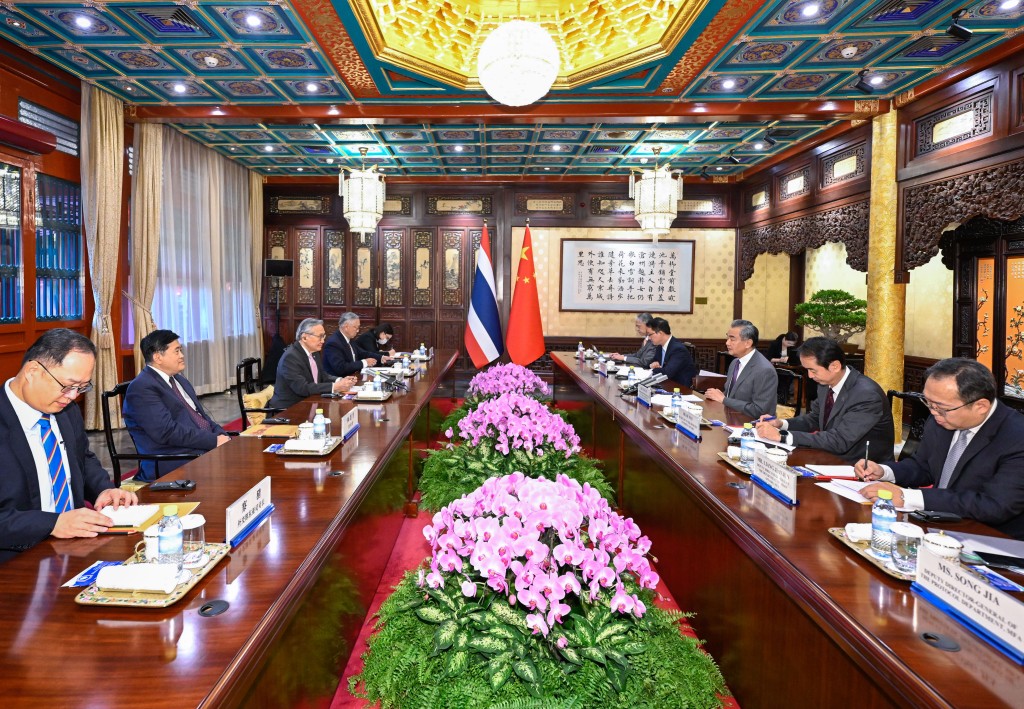 王毅与泰国副外长在北京会。新华社