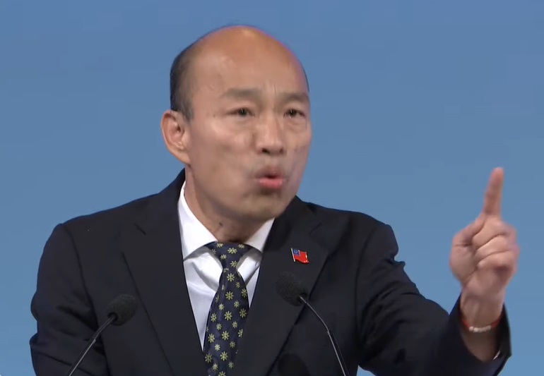 韓國瑜批蔡英文操縱亡國感。電視截圖