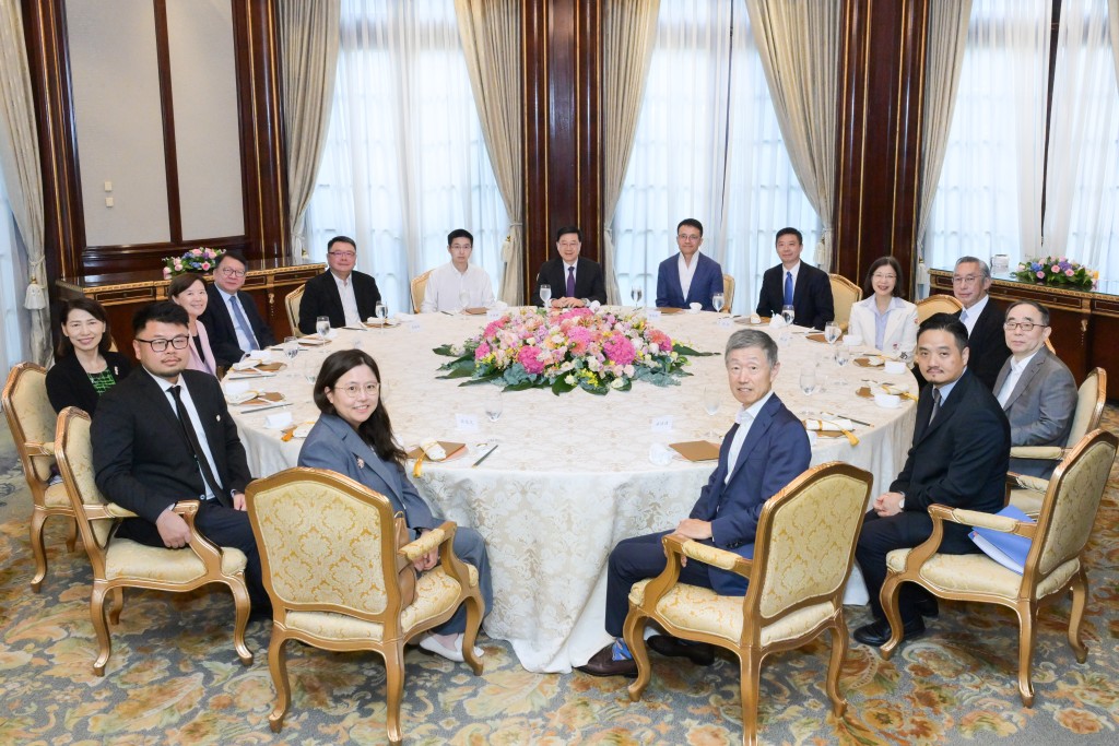 七月二十九日舉行的第二場會議。政府新聞處圖片