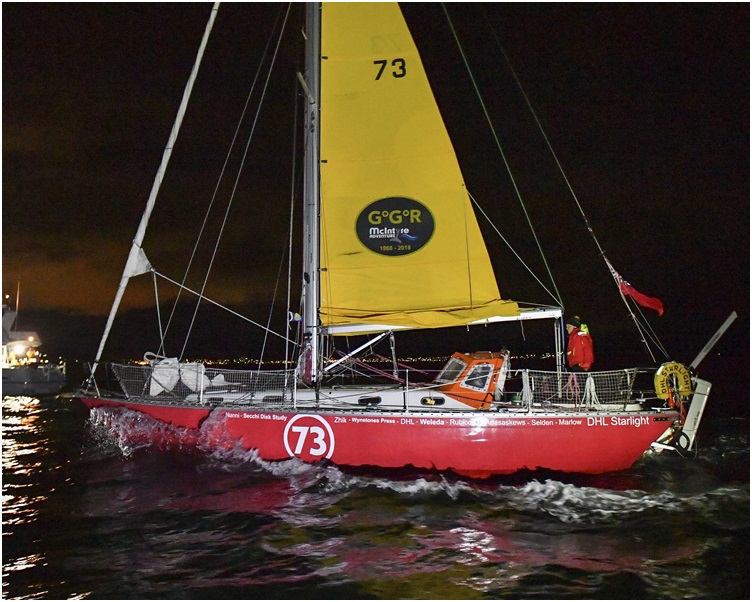 古多爾被香港註冊貨輪「天福號」救起。AP 