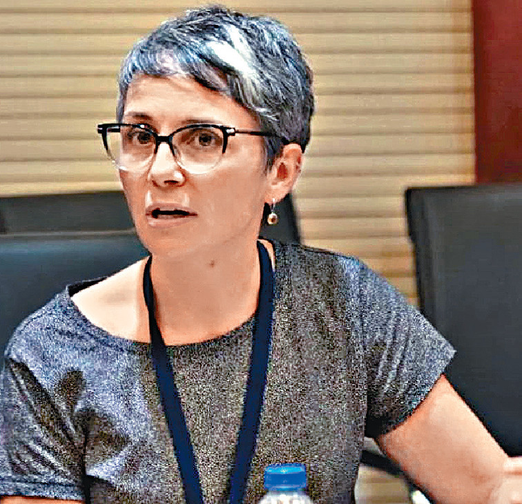 ■加拿大與中國先後驅逐對方外交官。左圖為甄逸慧，右圖為趙巍。
