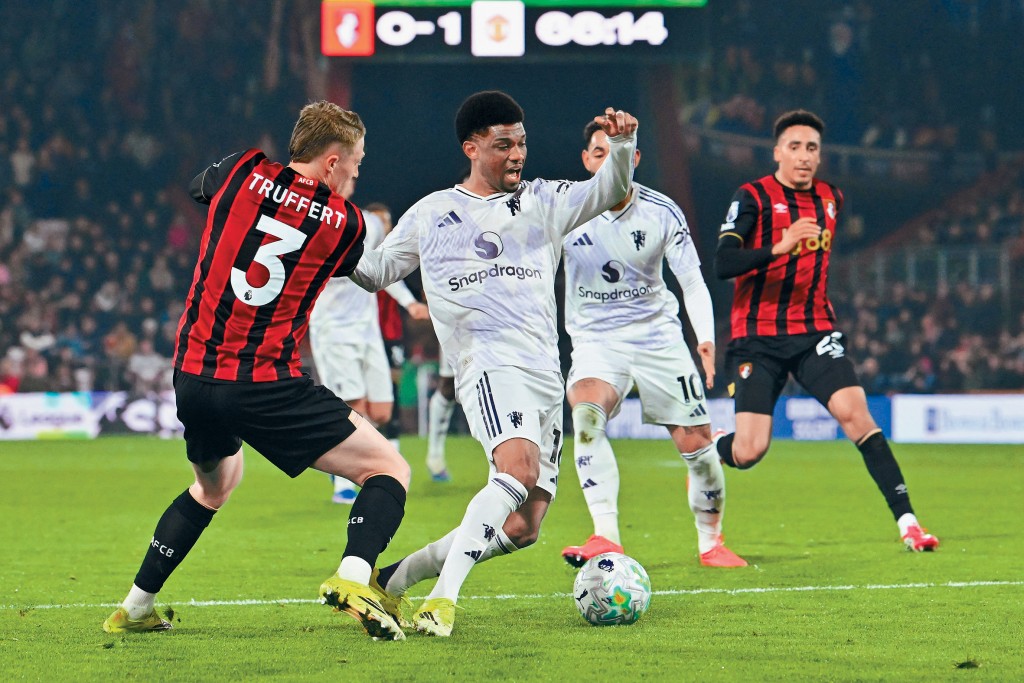 阿密特迪亞路禁區內被侵犯沒有判罰12碼。