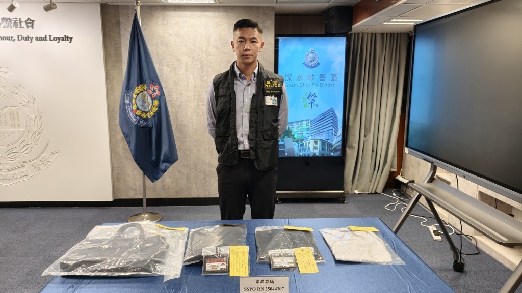 深水埗警區刑事總督察鄭騏鋒交代案情。 深水埗警區刑事總督察鄭騏鋒交代案情。