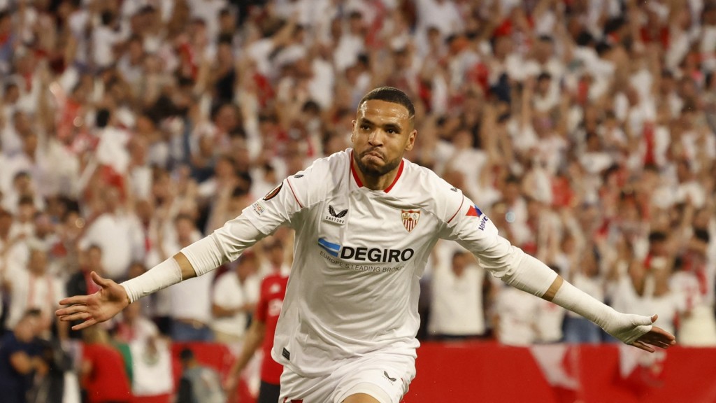 安尼斯利是西維爾的入球希望。Reuters