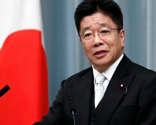 厚生勞動大臣加藤勝信。網圖