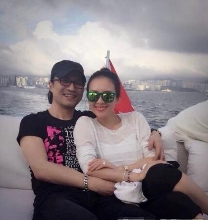 章子怡与汪峰于2015年结婚，多年来不被网民睇好。  ​