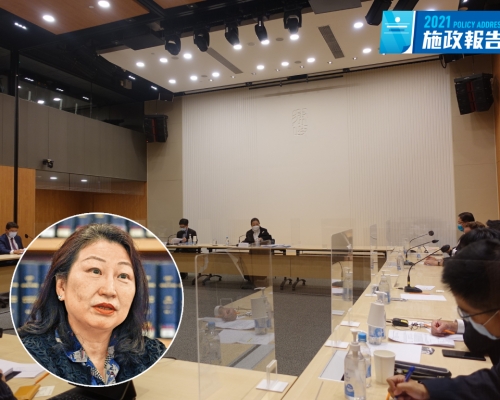 鄭若驊向法律界講解施政報告。政府新聞處圖片