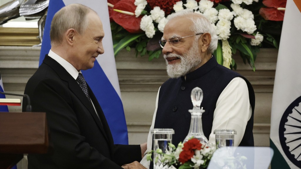 2025年12月5日，莫迪与普京会谈后发表新闻声明。 美联社