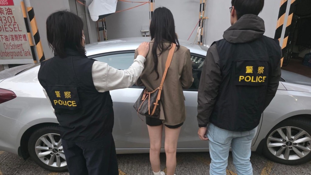 警荃灣眾安街打擊流鶯 拘控35歲內地女